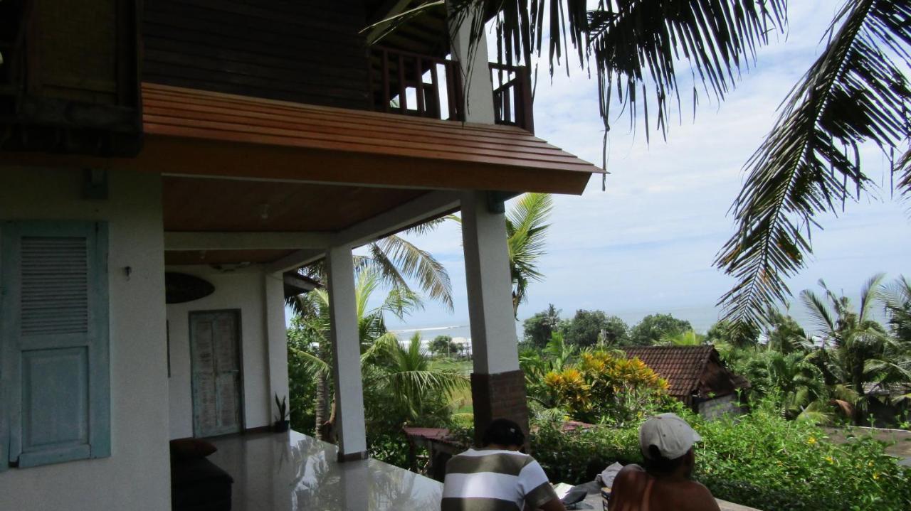 Dikaloha Surfschool And Stay Airsatang Kültér fotó