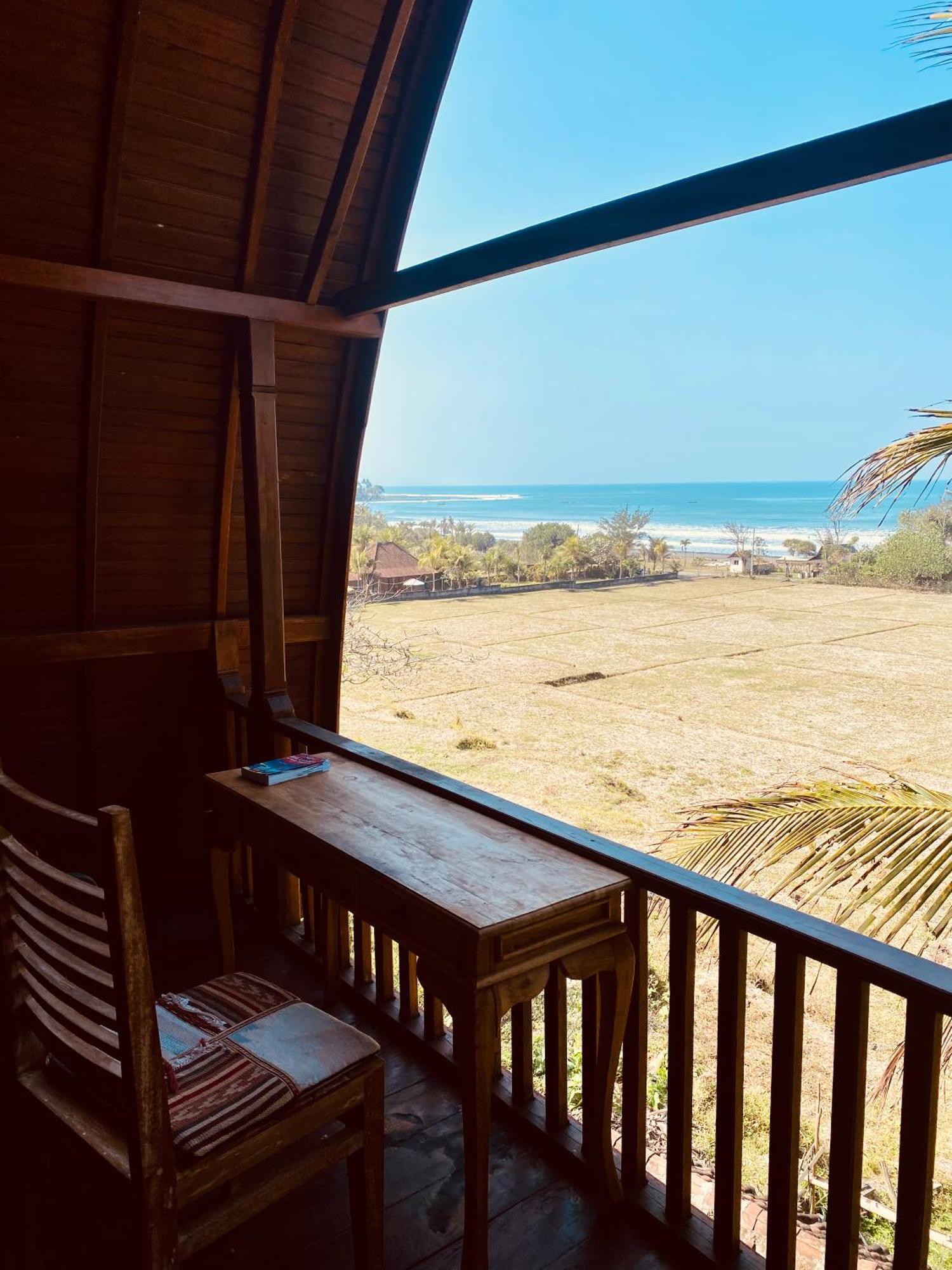 Dikaloha Surfschool And Stay Airsatang Kültér fotó